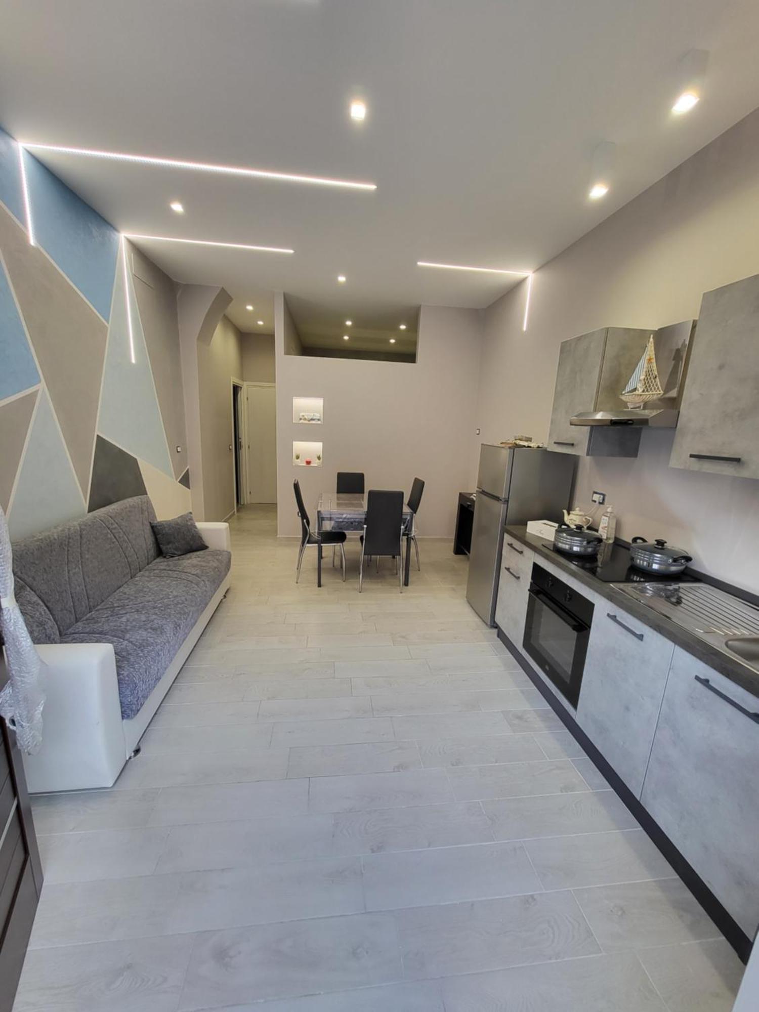 Casa Vacanze Manthy Posizione Centrale Bari Exterior photo